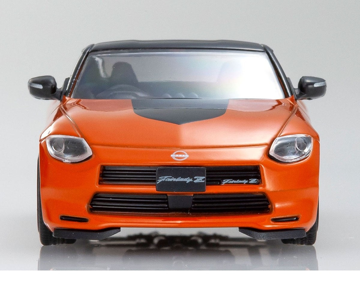 Kyosho - Nissan Fairlady Z Customized edition Orange - Mini Car &amp; Book - Scale 1/64