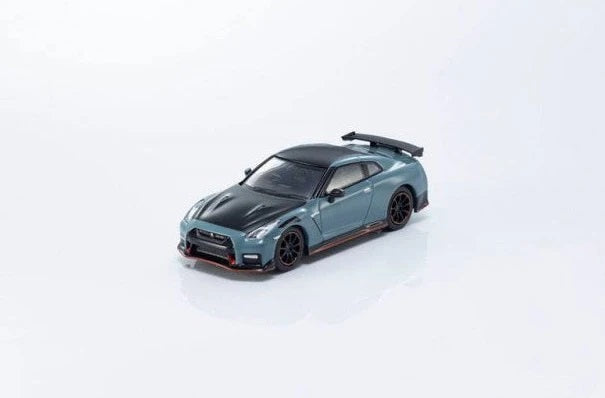 Kyosho - Nissan GT-R Nismo Special Edition Nismo Stealth Gray - Mini Car &amp; Book - Scale 1/64