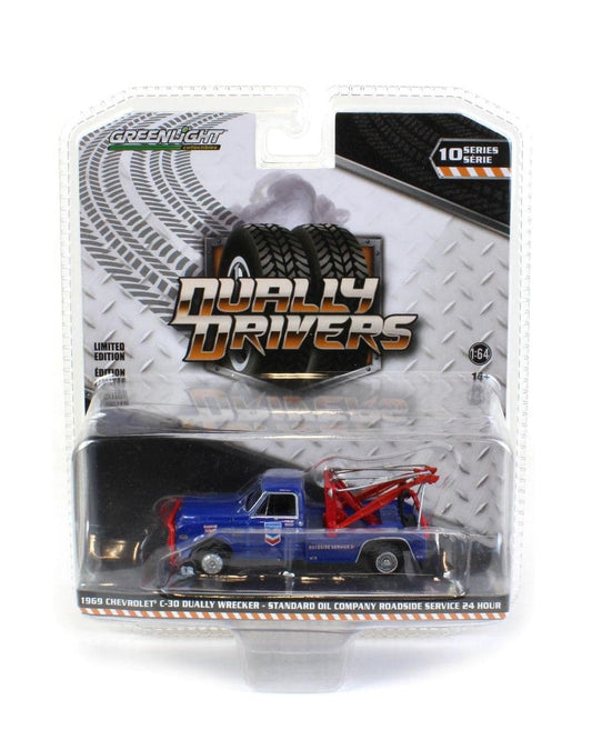 Greenlight - 1969 Chevrolet C-30 Dually Wrecker Truck Standard Oil Road - Dually Drivers Series - Scala 1/64