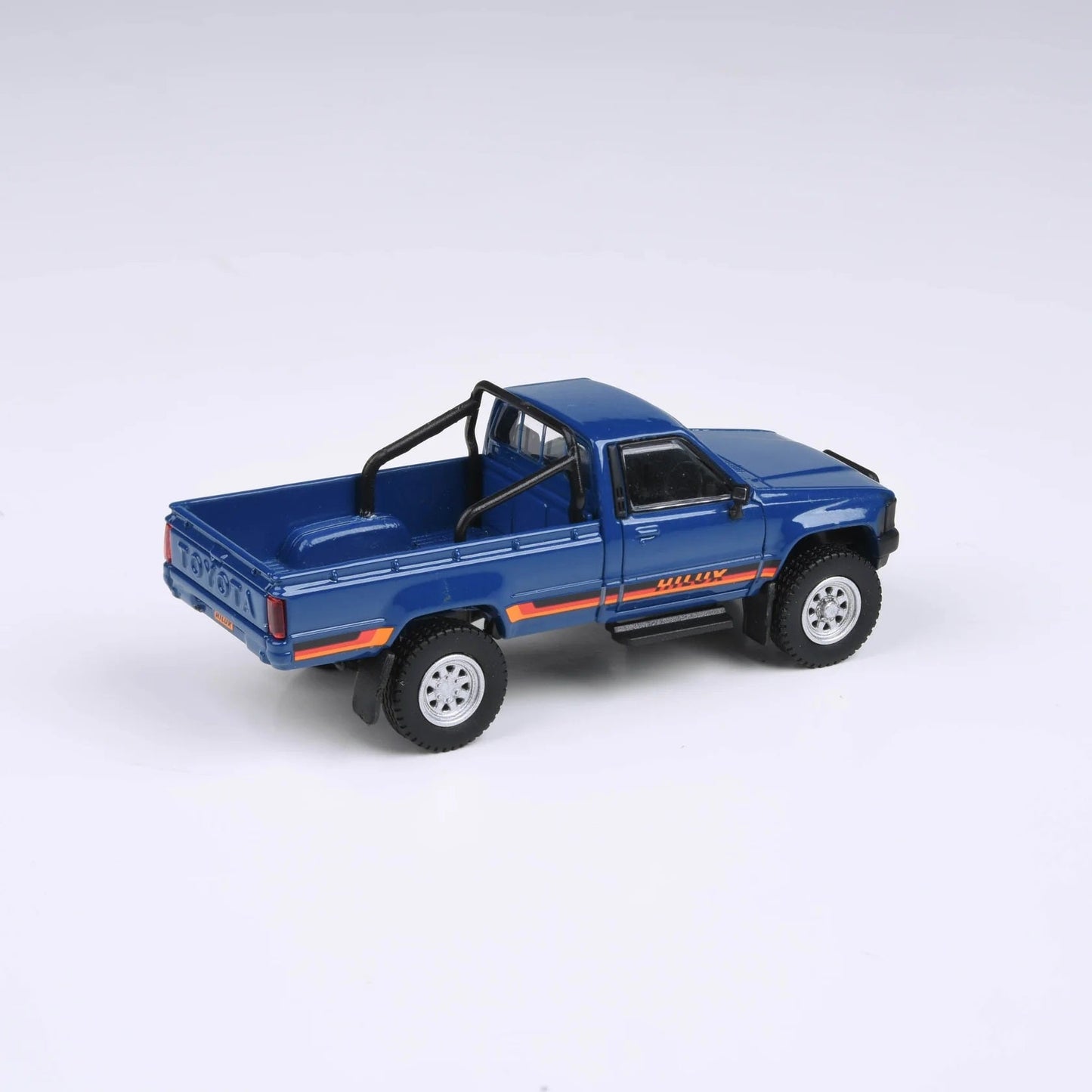 Para64 - 1984 Toyota Hilux Single Cab  Medium Blue RHD - Scala 1/64