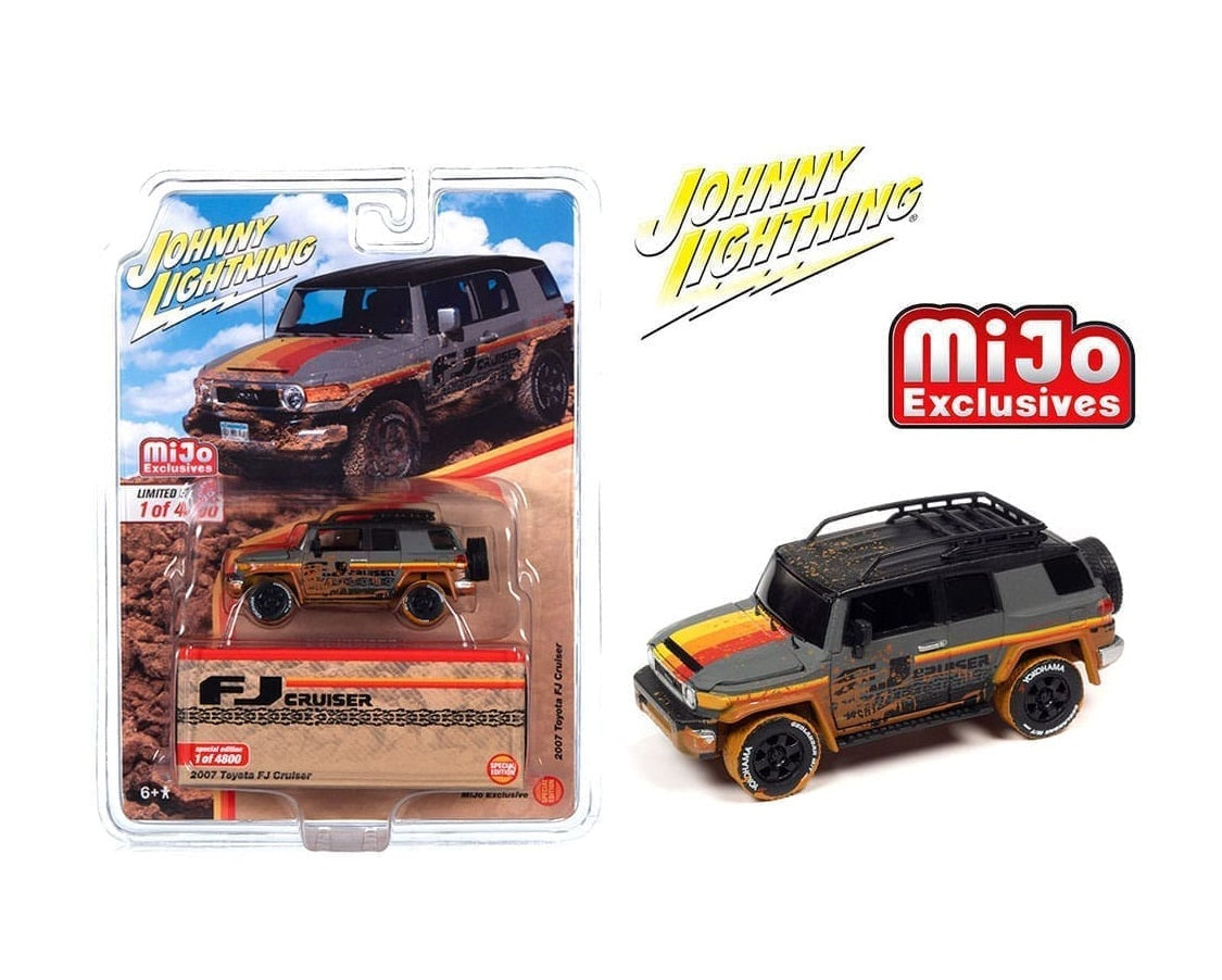 Johnny Lightning - 2007 Toyota FJ Cruiser Custom Matt Gray – Mijo Exclusives Limited Edition - Scale 1/64 JLCP7417