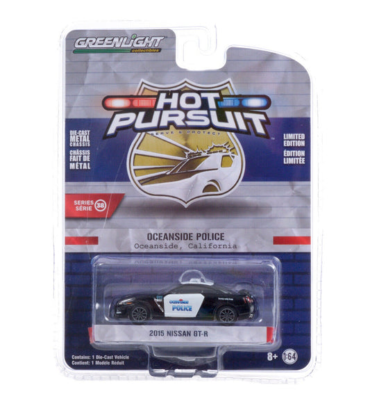 Greenlight Collectibles - 2015 Nissan GT-R - Oceanside California Police - Series Hot Pursuit - Scala 1/64