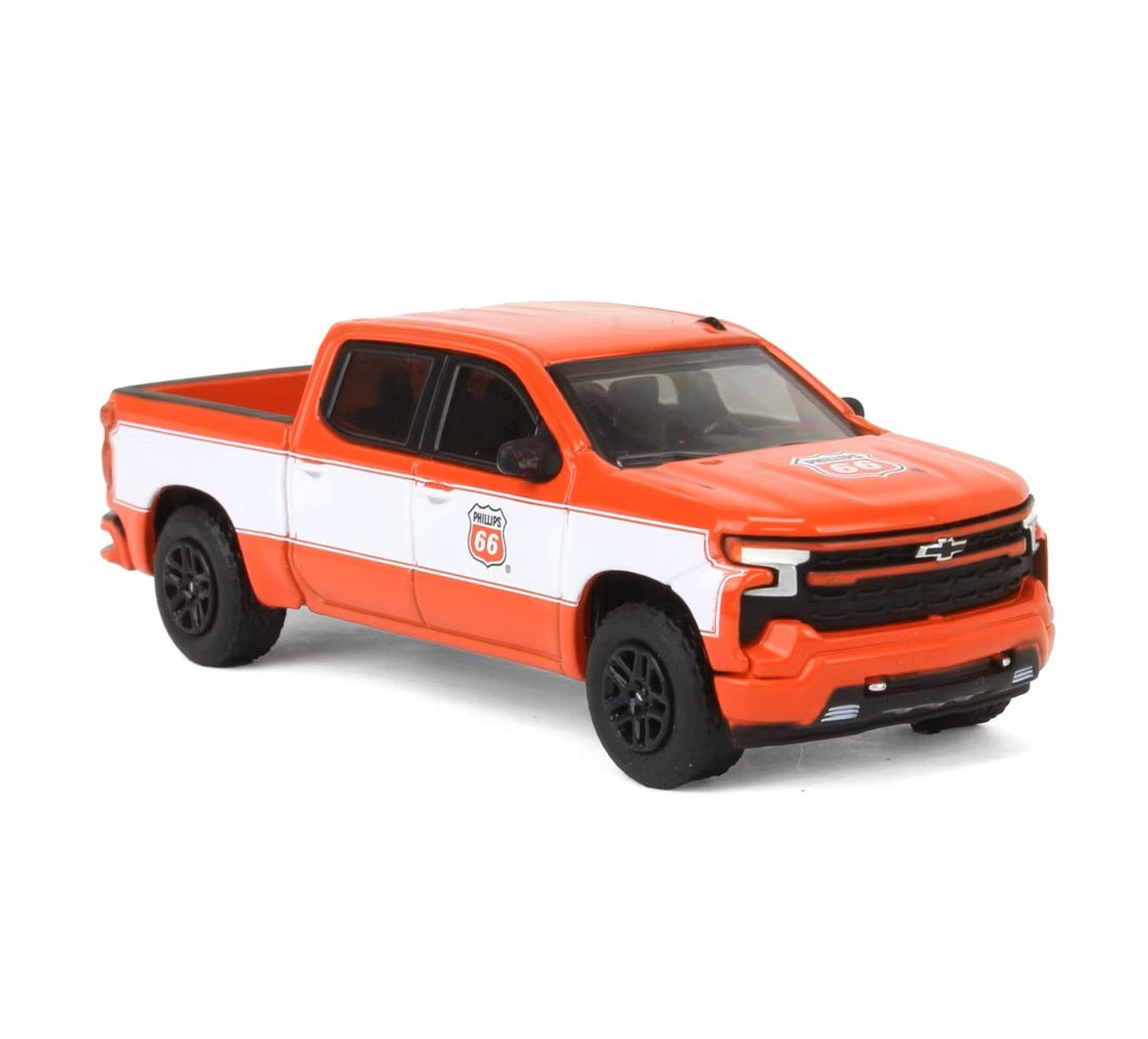 Greenlight - 2023 Chevrolet Silverado Phillips 66 Series Running On Empty - 1/64 Scale