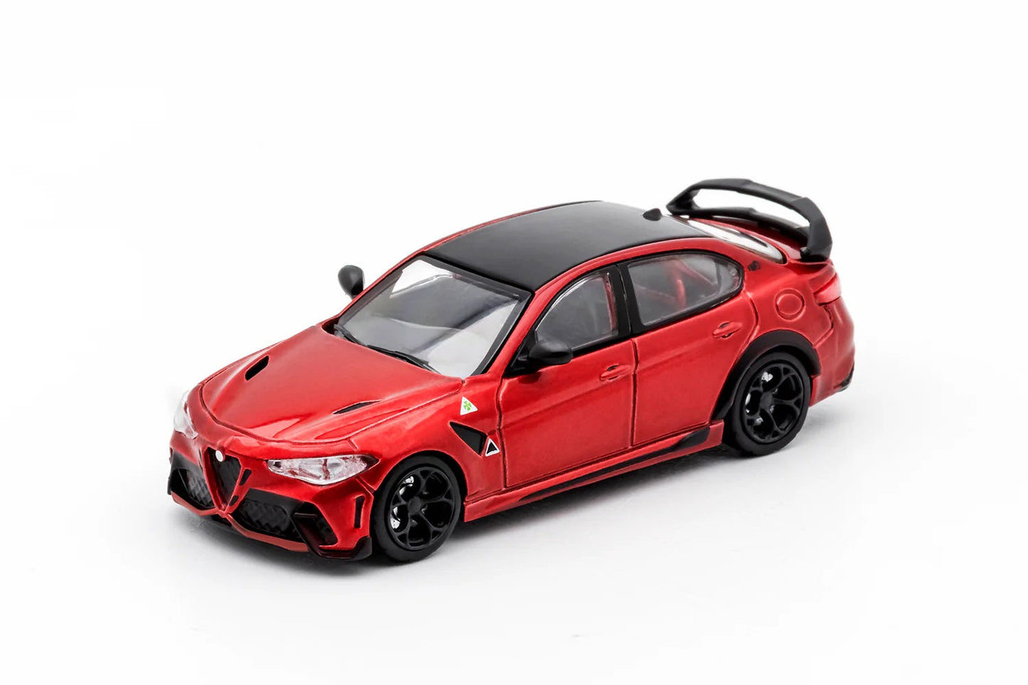 DCT Alfa Romeo Giulia GTAm Metallic Red - Scala 1/64