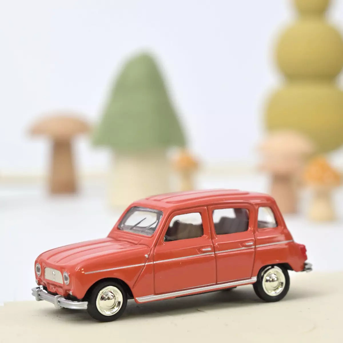 Norev - Renault 4L 1966 Esterel Red - Scale 1/64 Approx