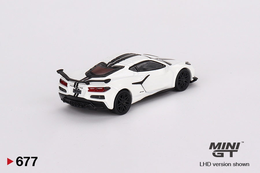 Mini GT - Chevrolet Corvette Z06 2023 Arctic White - Scala 1/64 MGT00677