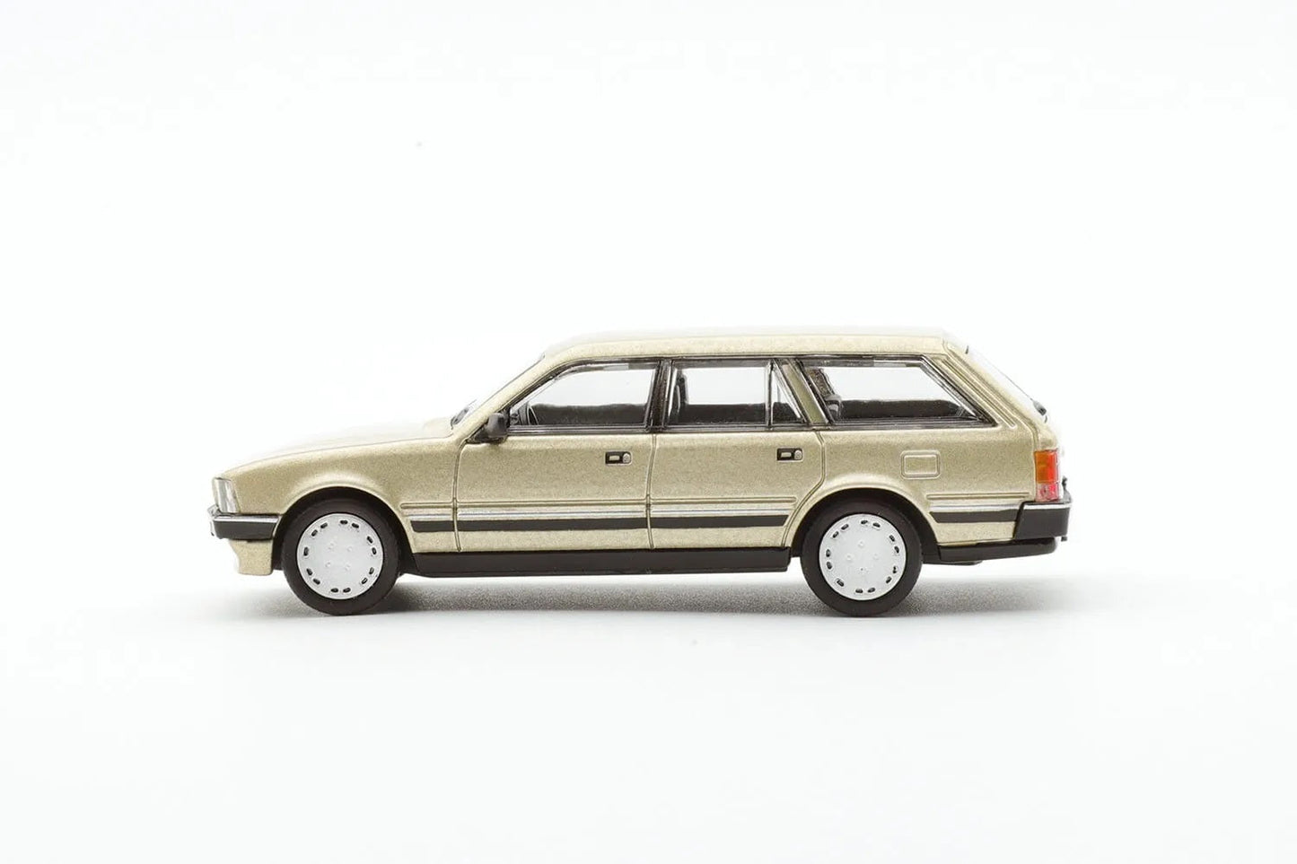 DCT Peugeot 505 SW Metallic Gold - Scala 1/64