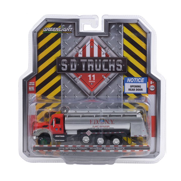 Greenlight - 2018 International WorkStar Tanker Truck Fire Department City of New York - Series SD Trucks - Scala 1/64