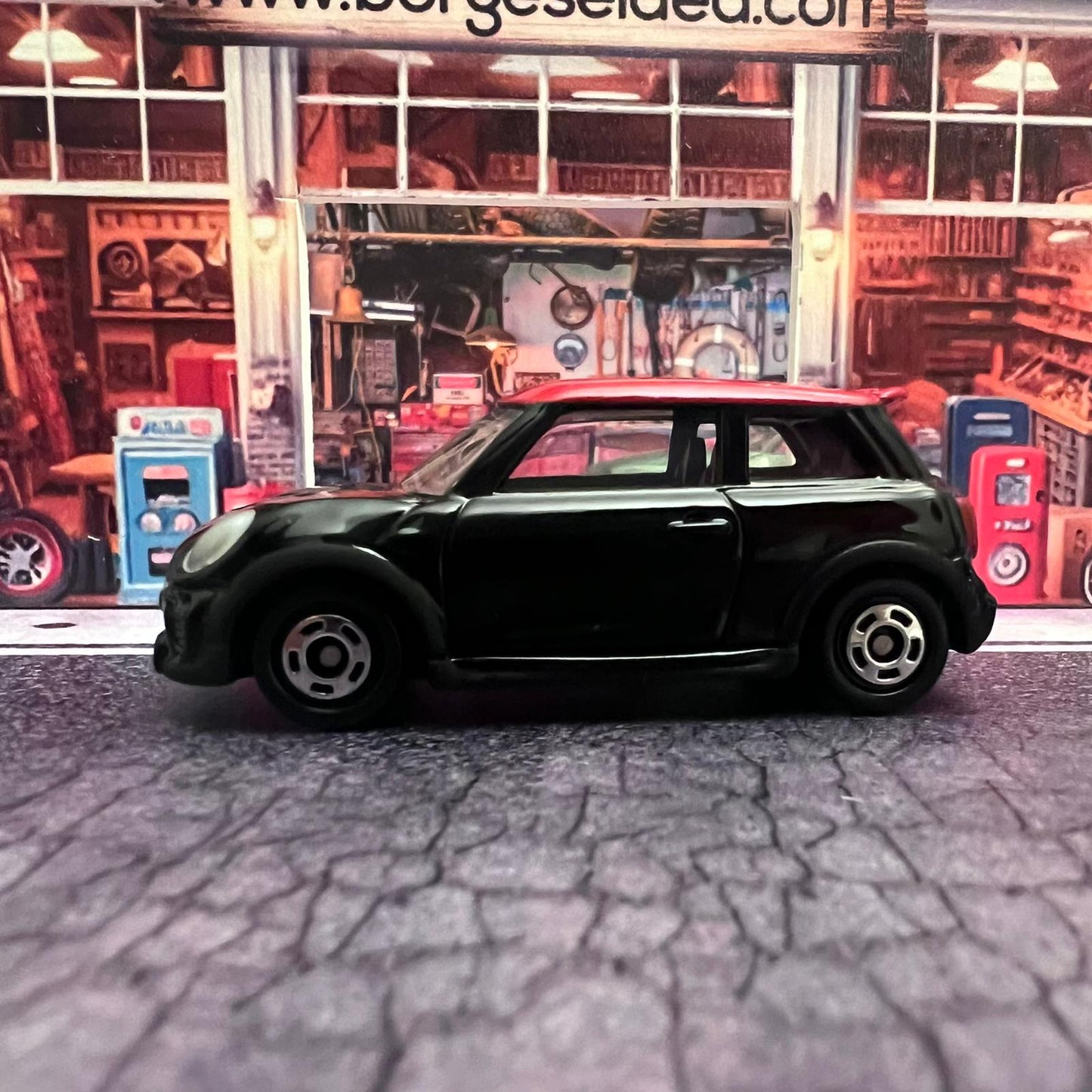 Takara Tomy Tomica - MINI JWC John Cooper Works - Scala 1/57