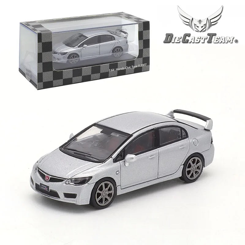 DCT Honda Civic Type-R Sedan (FD2) 2007 Silver - Scale 1/64