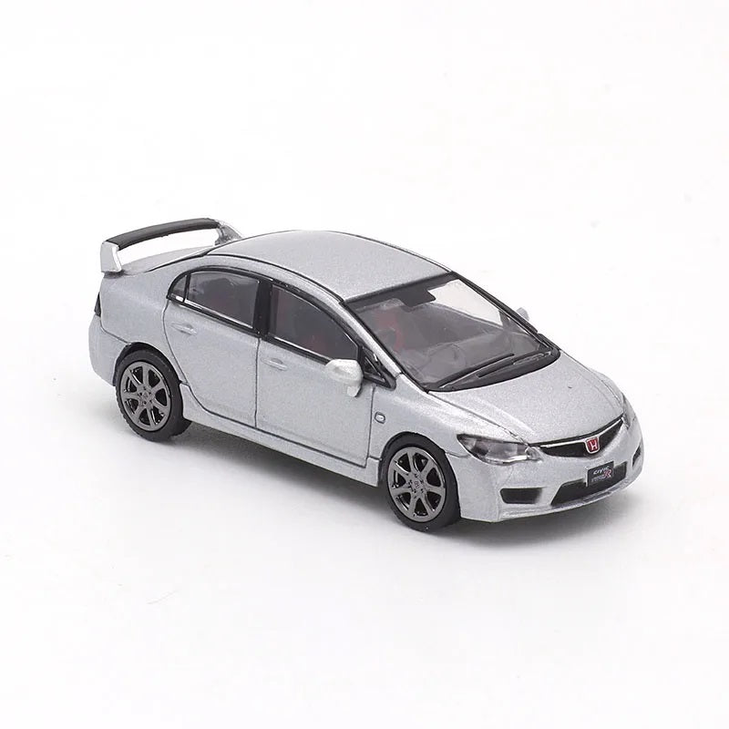 DCT Honda Civic Type-R Sedan (FD2) 2007 Silver - Scale 1/64