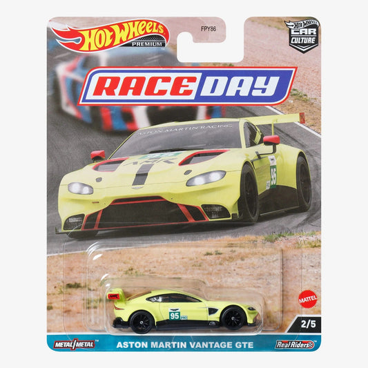 Hot Wheels Premium - Aston Martin Vantage GTE #95 Yellow - Series Car Culture Race Day - Scala 1/64