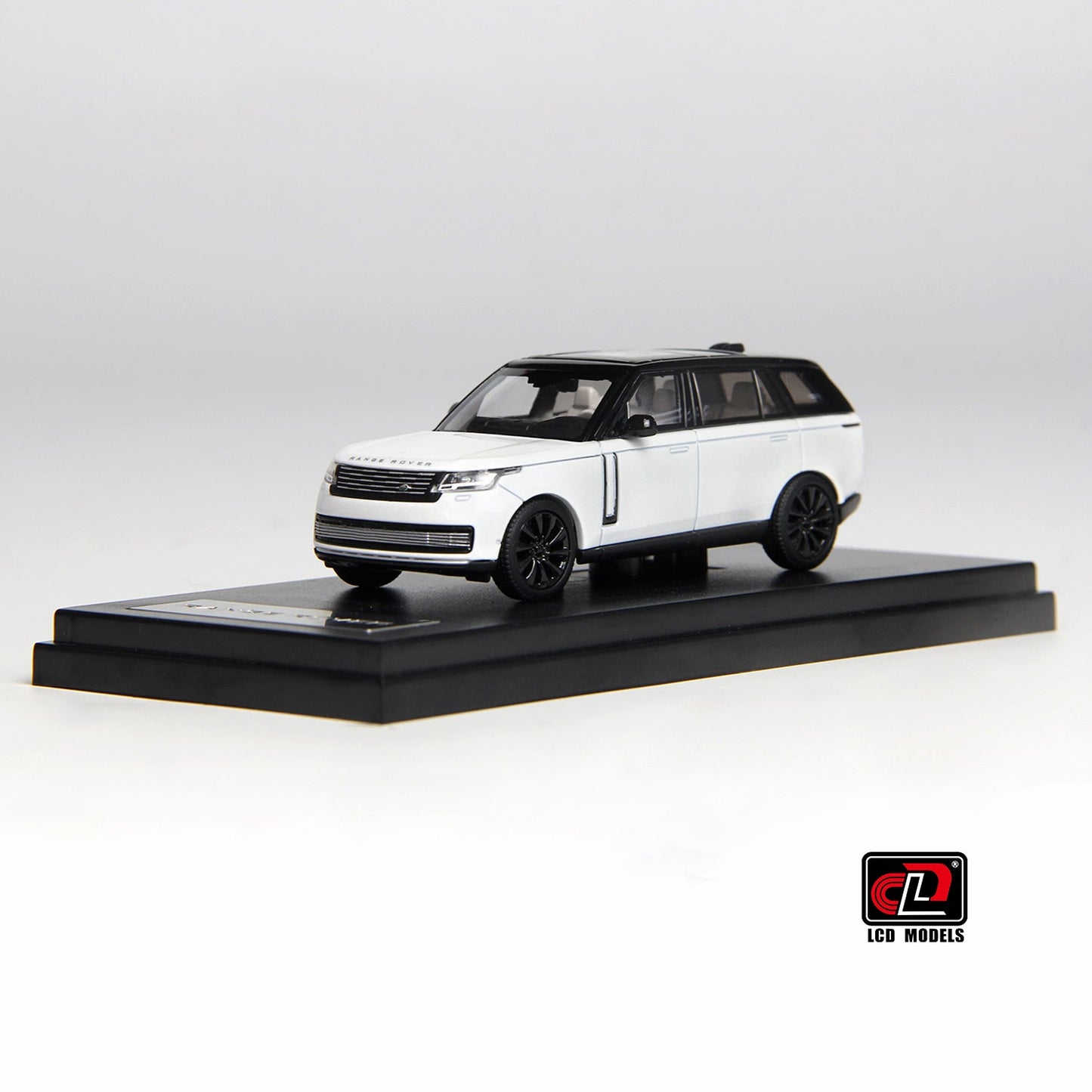 LCD Models - Range Rover 2022 Black and White - Scale 1/64 LCD64031-BW