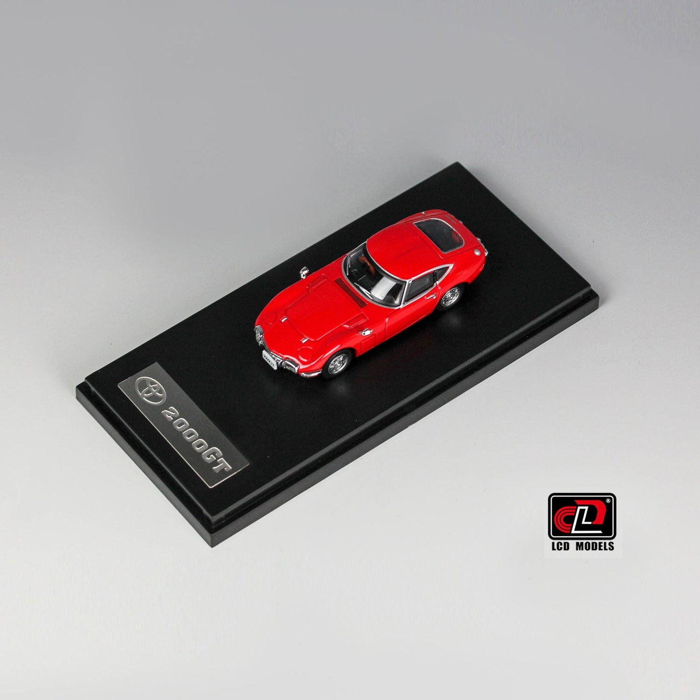 LCD Models - Toyota 2000GT Red - Scale 1/64 LCD64029-RE