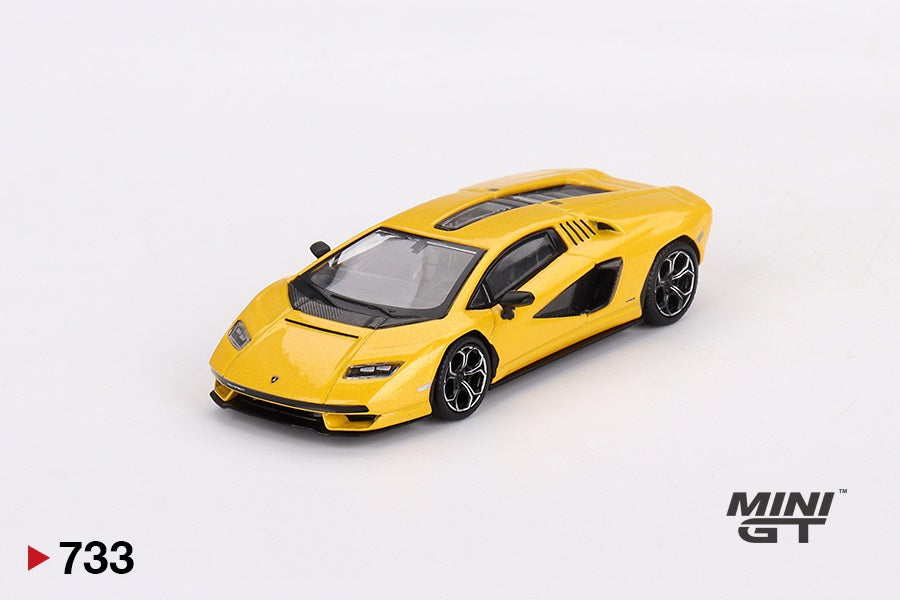 Mini GT - Lamborghini Countach LPI 800-4 New Giallo Orion LHD - Scala 1/64 MGT00733