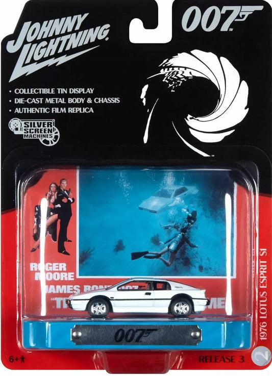 Johnny Lightning - 1976 Lotus Esprit S1 James Bond 007 "The Spy Who Loved Me" - Scala 1/64