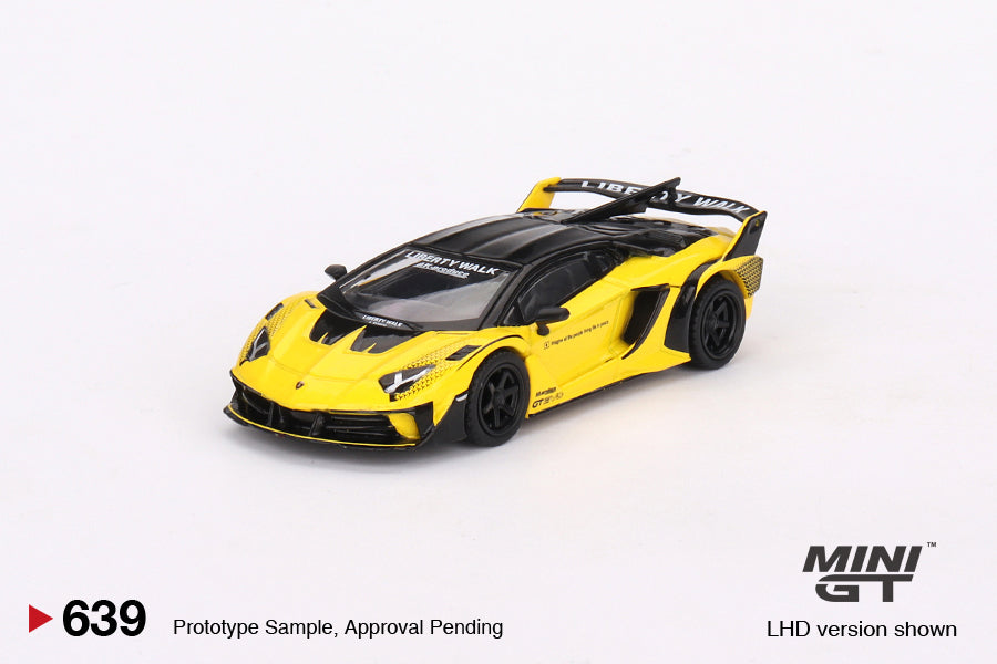 Mini GT - Lamborghini LB-Silhouette WORKS Aventador GT EVO Yellow - Scala 1/64  MGT00639-L