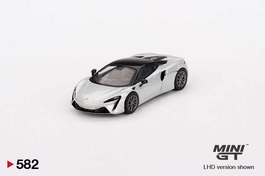 Mini GT - McLaren Artura Ice Silver - Scale 1/64 MGT00582