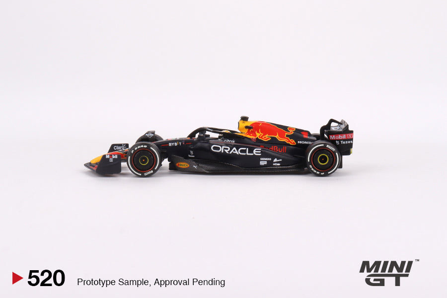 Mini GT - Oracle Red Bull Racing RB18 #1 Max Verstappen - Scale 1/64 MGT00520