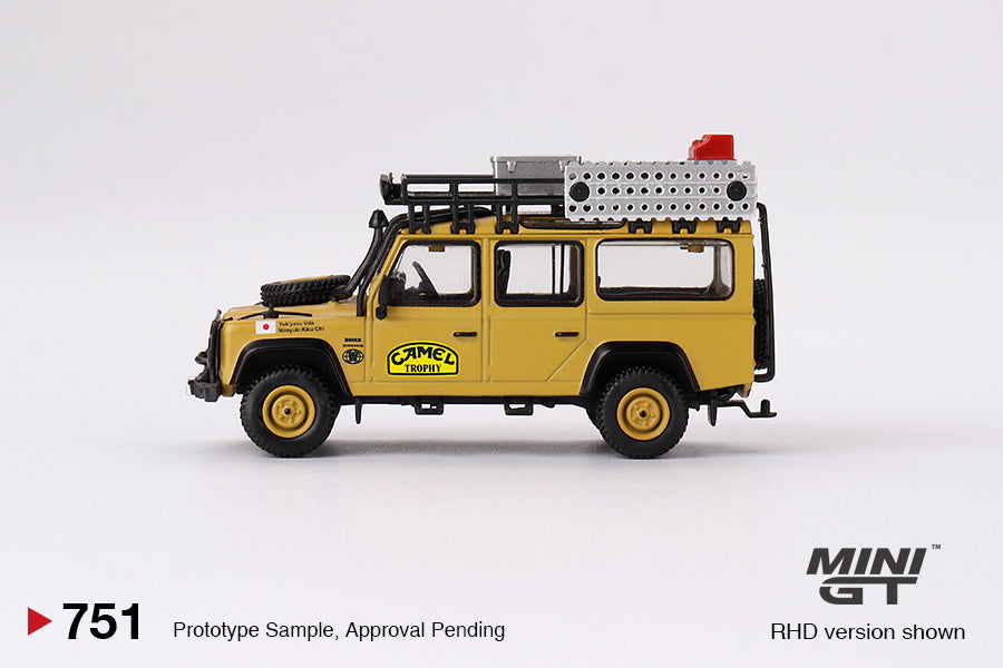 Mini GT - Land Rover Defender 110 1989 Camel Trophy Amazon Team Japan RDH - Scale 1/64 MGT00751