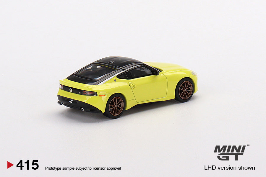 Mini GT - Nissan Z Proto Spec 2023 Ikazuchi Yellow LDH - Scale 1/64 MGT00415