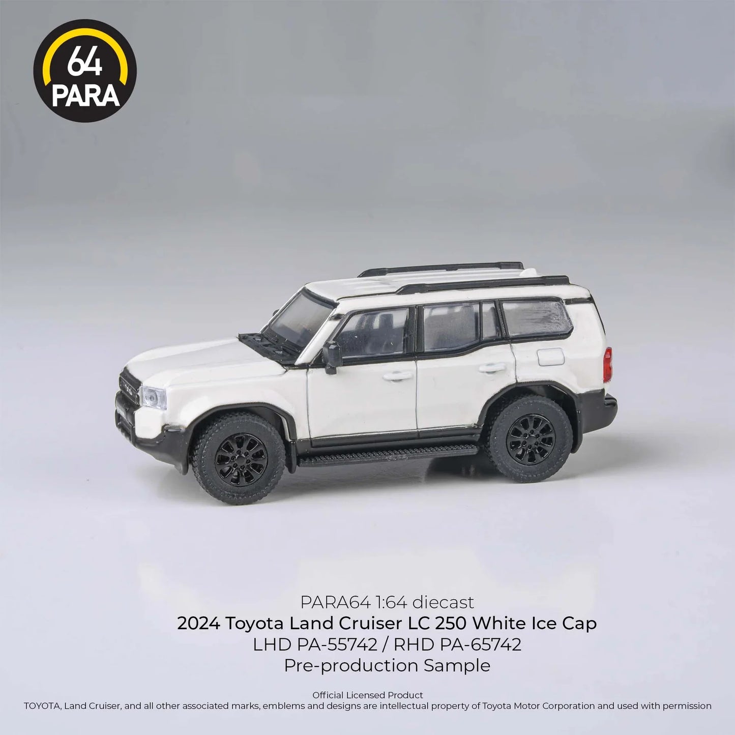 Para64 - 2024 Toyota Land Cruiser 250 Prado White Ice Cap LHD - Scala 1/64