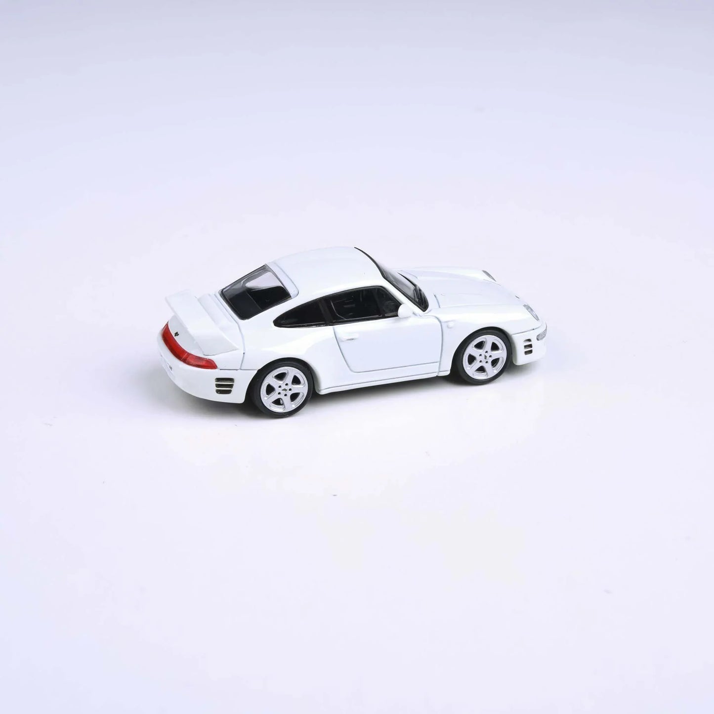 Para64 - 1995 RUF CTR2 Grand Prix White - Scale 1/64