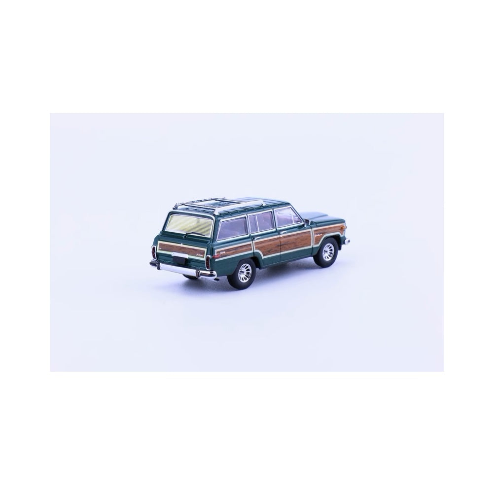 596 Model Jeep Wagoneer Green - Scale 1/64